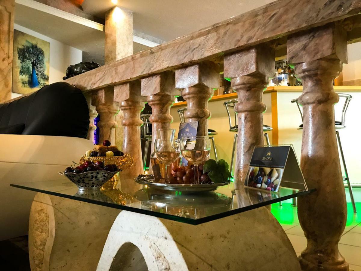 טודנאו Malina Luxury Apartments And Spa מראה חיצוני תמונה